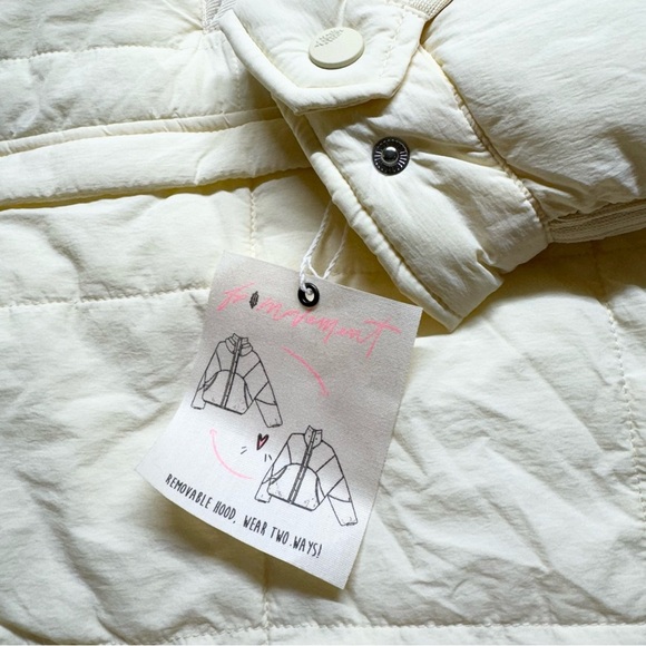 NWT Free People Movement Pippa Packable Pullover Puffer Jacket Banana Cream - Picture 6 of 8
